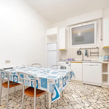 291 - Casa Nemo, Relax Sul Lungomare Di *